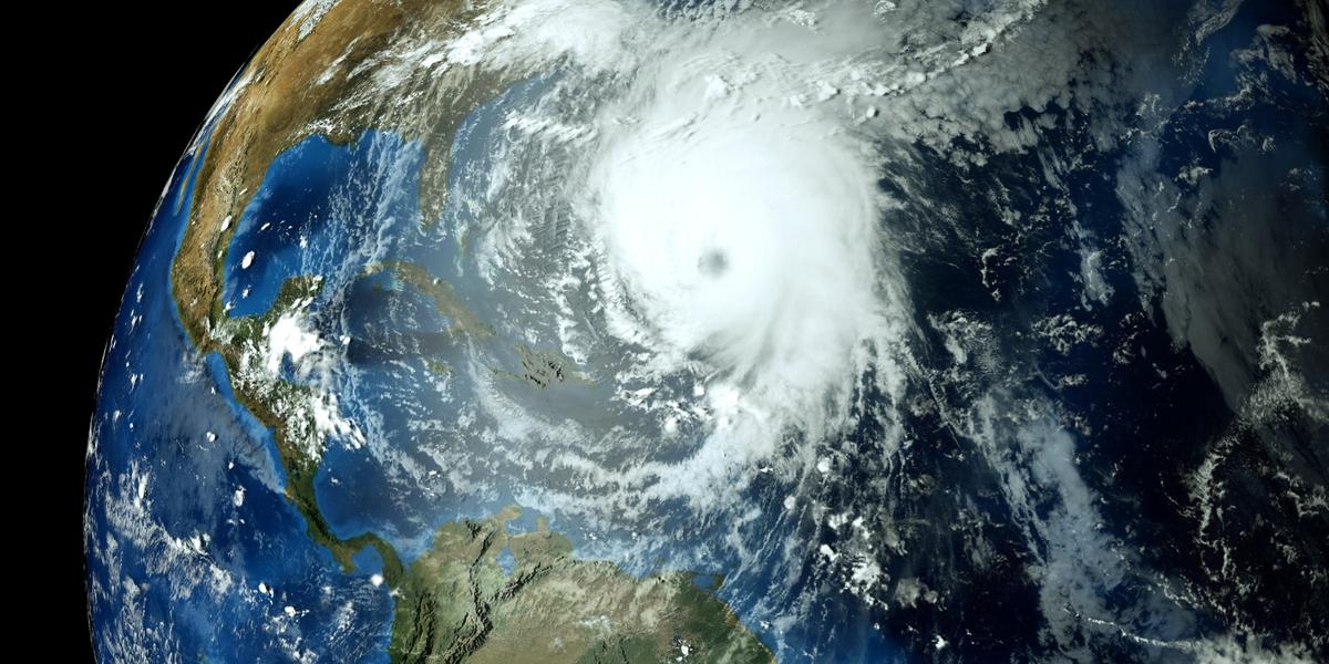 5 Levels of Hurricane Category Damage Featured Image