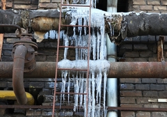 Late Winter Pipe Protection: Preventing Frozen Pipes and Water Damage