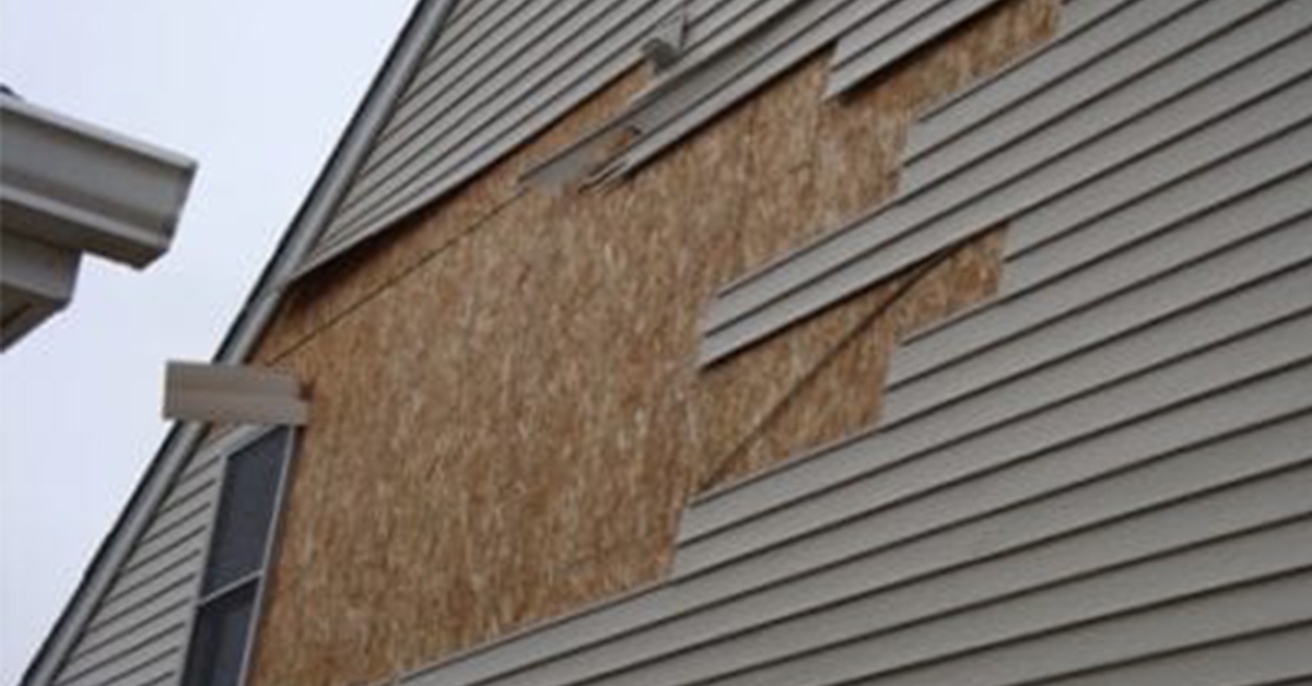 1st Call Disaster Receives a 5 Star Review for Quickly Replacing a Homeowner’s Siding After a Storm!