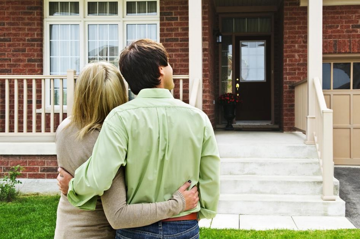Programs for Homeowners in Sarasota, FL That Can Save You Money