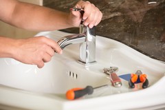 Step-by-Step Bathroom Faucet Leak Repair for Homeowners