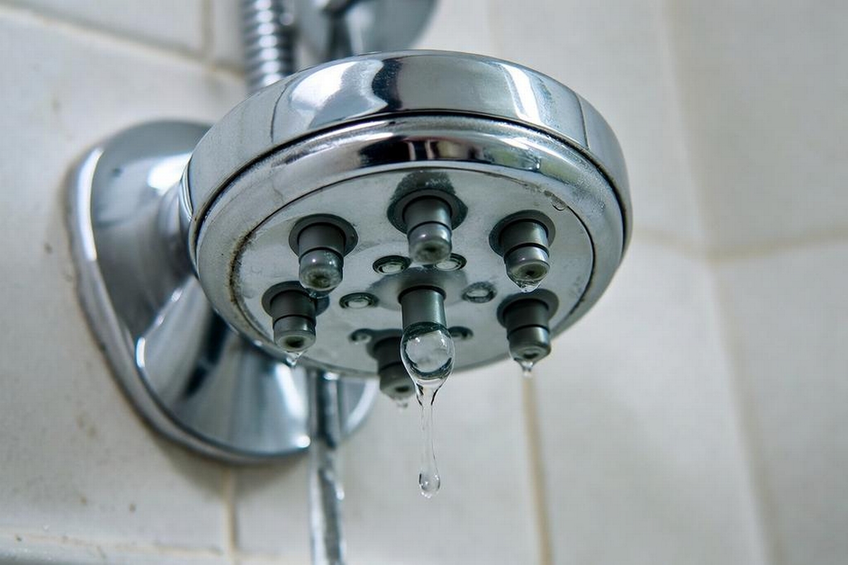Shower Dripping Shower Head: Causes and Fixes