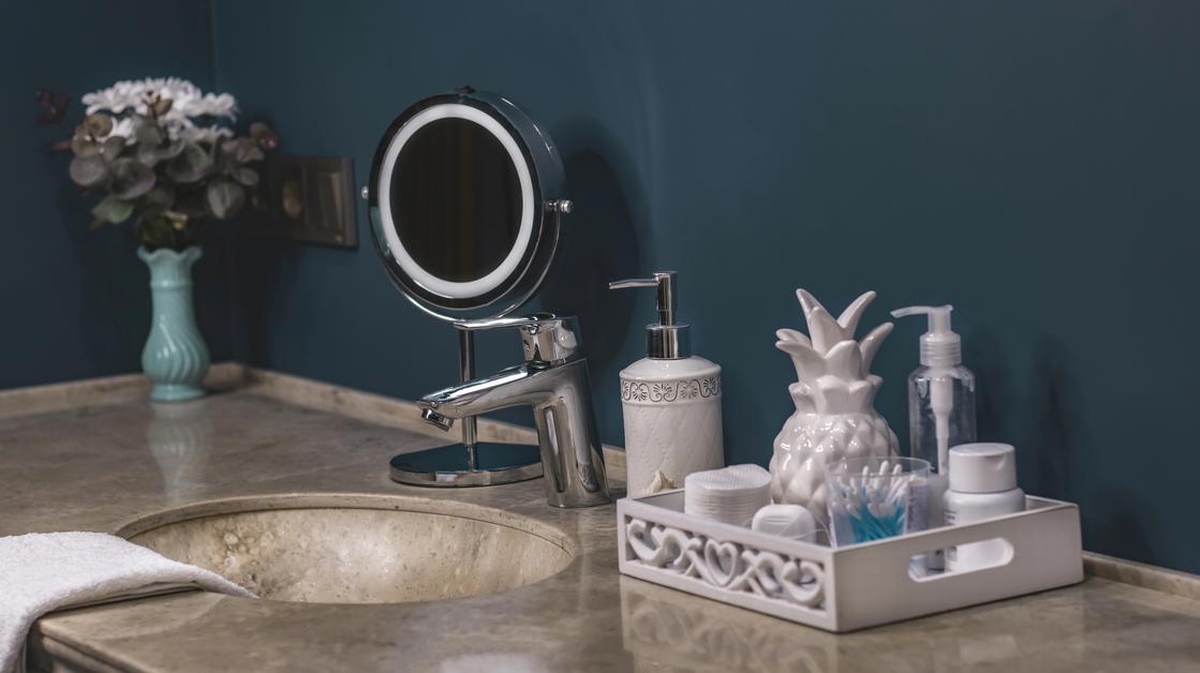 From Leaks to Luxury: Upgrade Your Bathroom with These Cost-Effective Tips