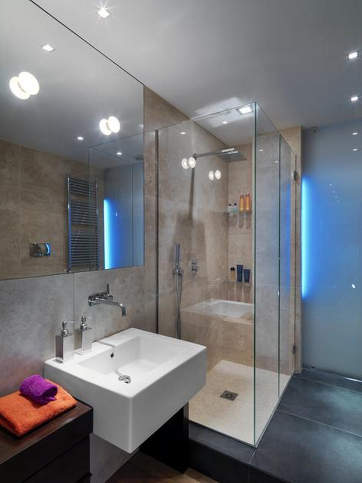 The Ultimate Guide to Smart Bathroom Renovations: Top Tips for a Modern Makeover