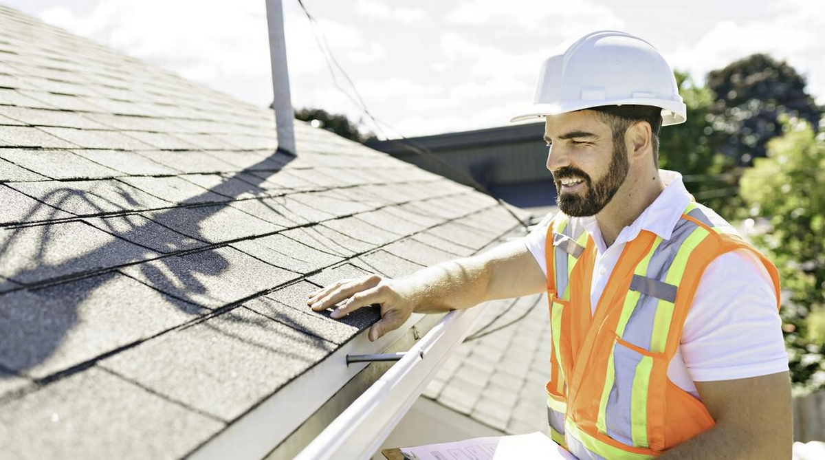 5 Signs It’s Time to Call a Professional: When Your Roof Demands Attention