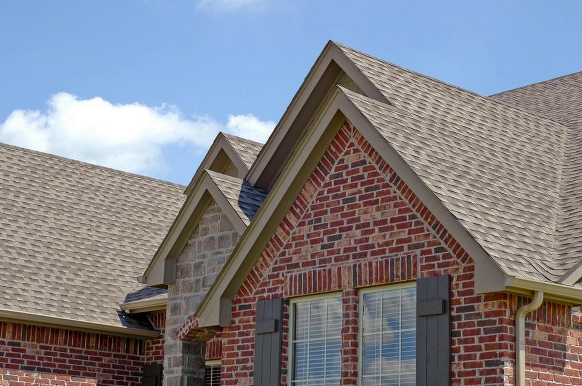 What's Trending in Roofing? Discover the Hottest Styles and Innovations of 2025