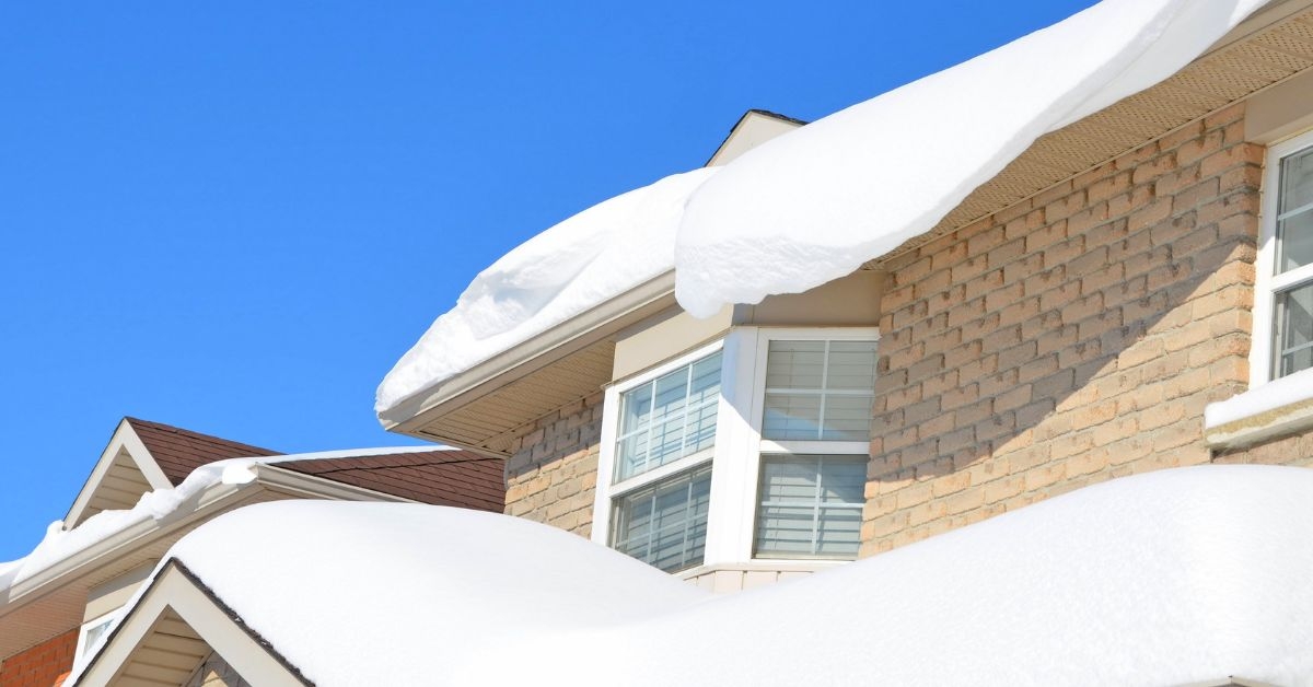 Navigating Winter Roof Care: Protecting Your Home from Snow, Ice, and Chilly Temperatures