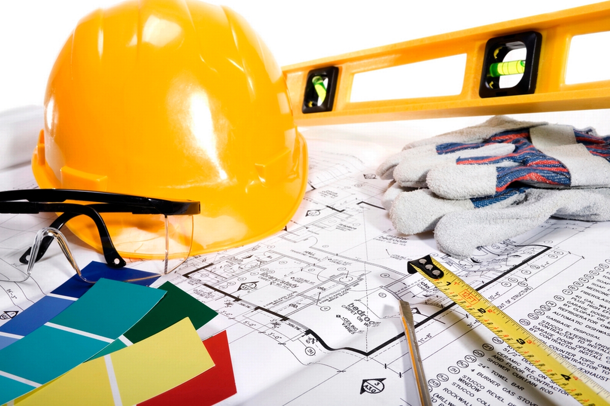 Pros and Cons: DIY Remodeling vs. Hiring a Professional Featured Image Pros and Cons: DIY Remodeling vs. Hiring a Professional