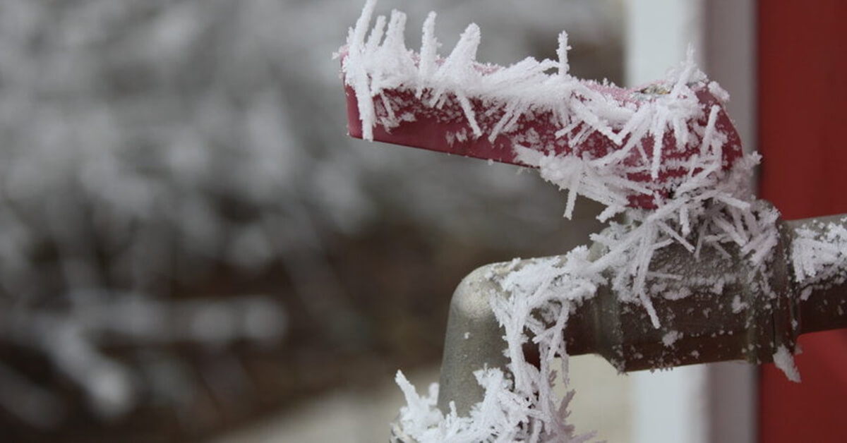 How to Prevent Frozen Pipes During the Winter Season