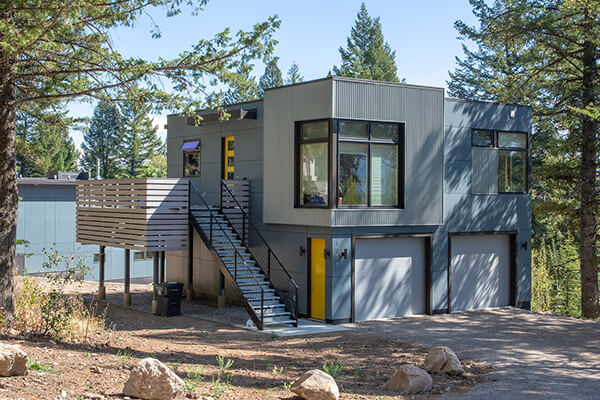Custom-Built Modern Home Green Home Builders