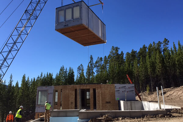 Home Being Setup on Foundation Home Being Setup on Foundation