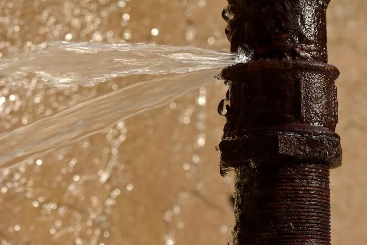 'Avoid A Water Disaster In Freezing Temperatures; Protect Your Pipes' Featured Thumbnail 'Avoid A Water Disaster In Freezing Temperatures; Protect Your Pipes' Featured Thumbnail