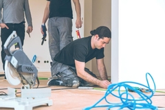 Outsourcing vs. In-House Restoration: What’s Best for Your Home or Business?