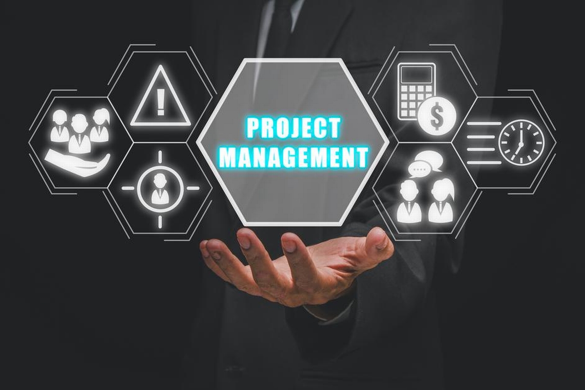 Embracing Hybrid Project Management: Maximizing Efficiency and Flexibility
