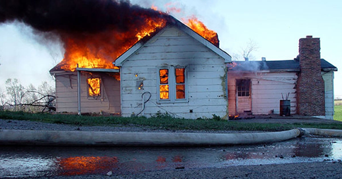 Avoid House Fires And Damage Restoration Costs In Troy This Winter 