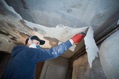Fire Damage Restoration: How to Choose the Right Professionals