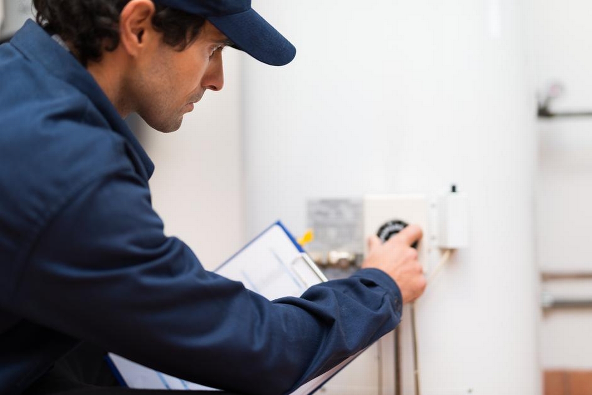 Does Homeowners Insurance Cover Water Heater Failures? What Homeowners Should Know