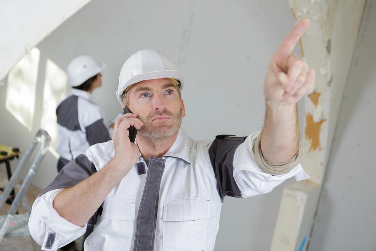 Surviving the Unexpected: A Homeowner's Guide to Navigating Post-Disaster Restoration Services