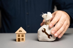 Cost-Effective Water, Fire, and Mold Damage Restoration Tips: Addressing Homeowner Concerns