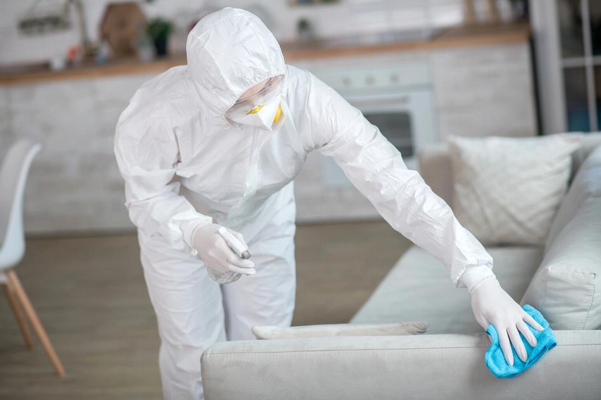 Clean Out a House After a Death: What Families Can Expect