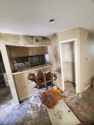 A7E8A0EA-water_damage_2_.jpg