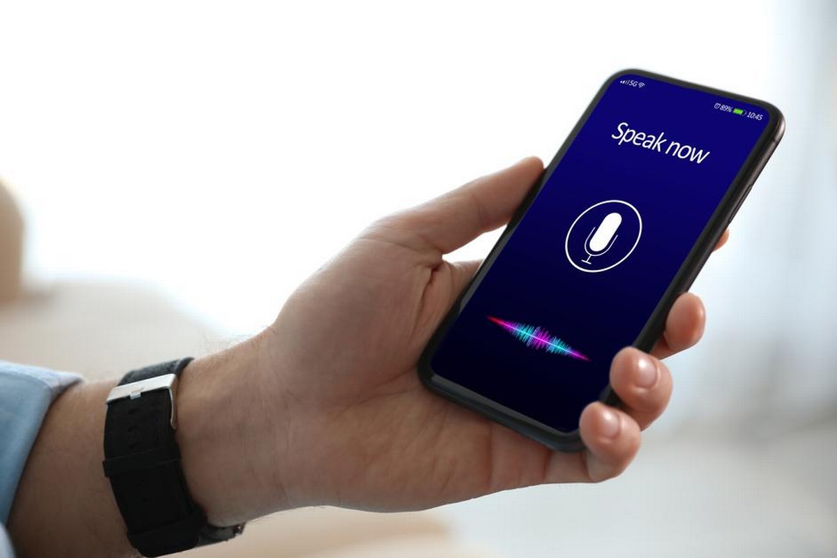 The Future of Voice Search: How Businesses Can Optimize for Voice-Activated Technology