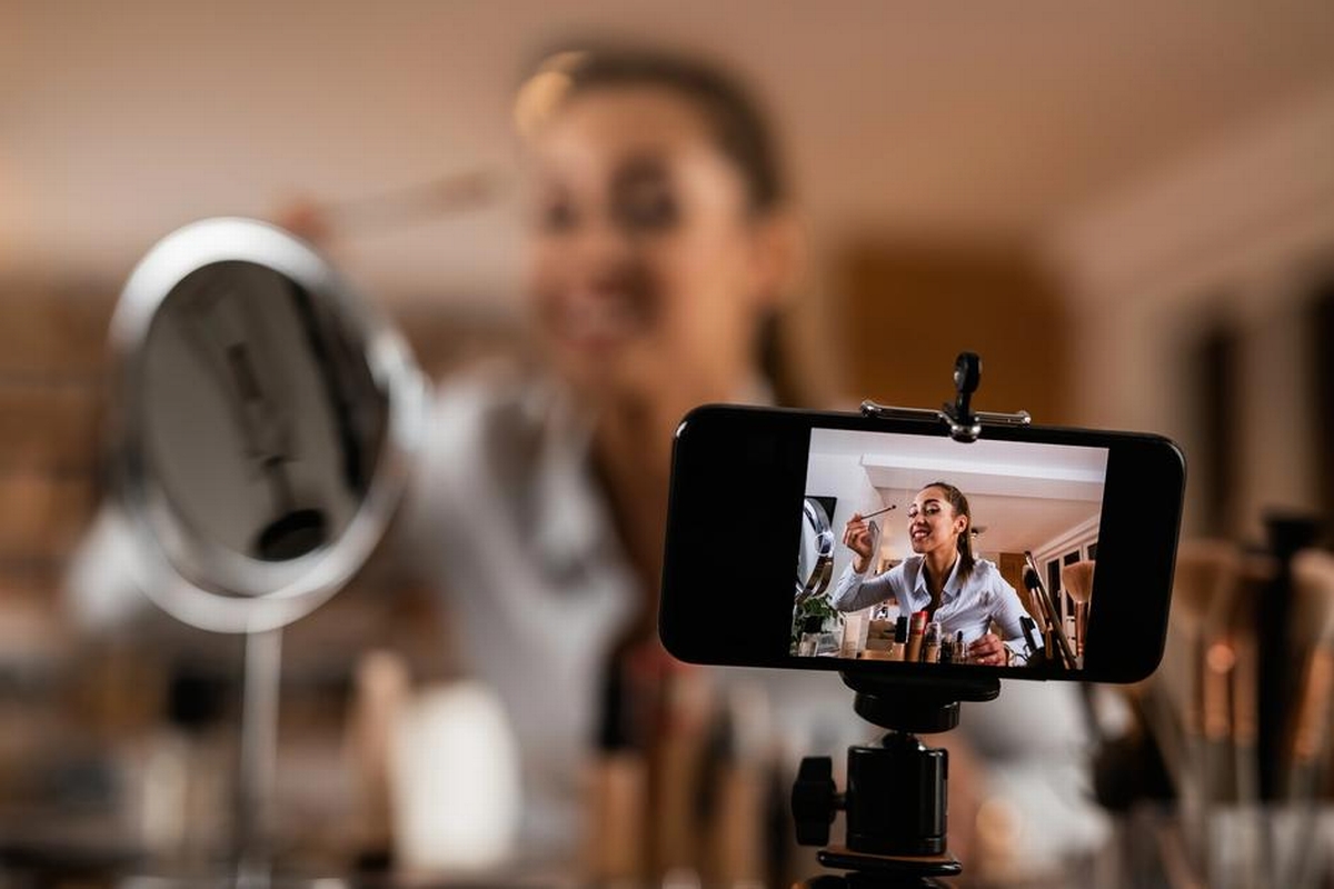 The Rise of Micro-Influencers: How They’re Revolutionizing Marketing for Small Businesses