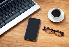 Mobile Optimization vs. Desktop SEO: Where Should Your Priorities Lie in 2025?