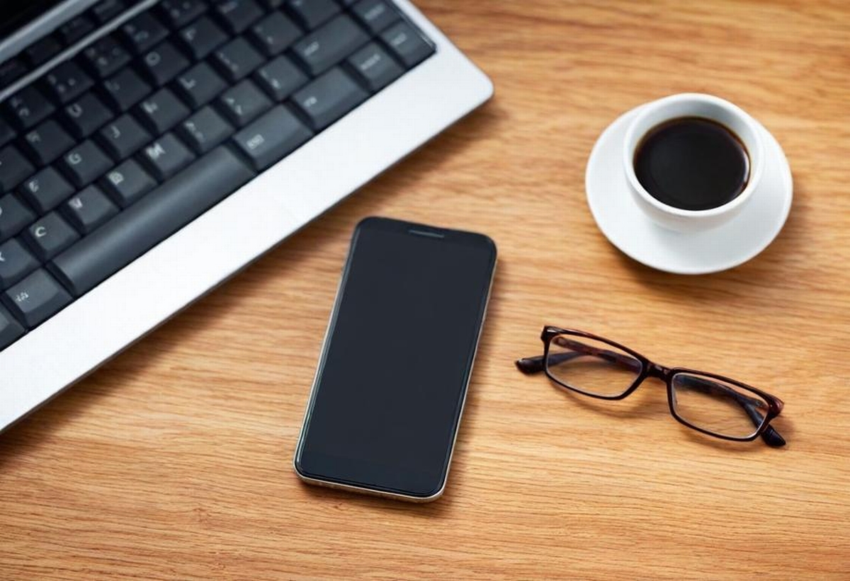 Mobile Optimization vs. Desktop SEO: Where Should Your Priorities Lie in 2025? Featured Image Mobile Optimization vs. Desktop SEO: Where Should Your Priorities Lie in 2025?