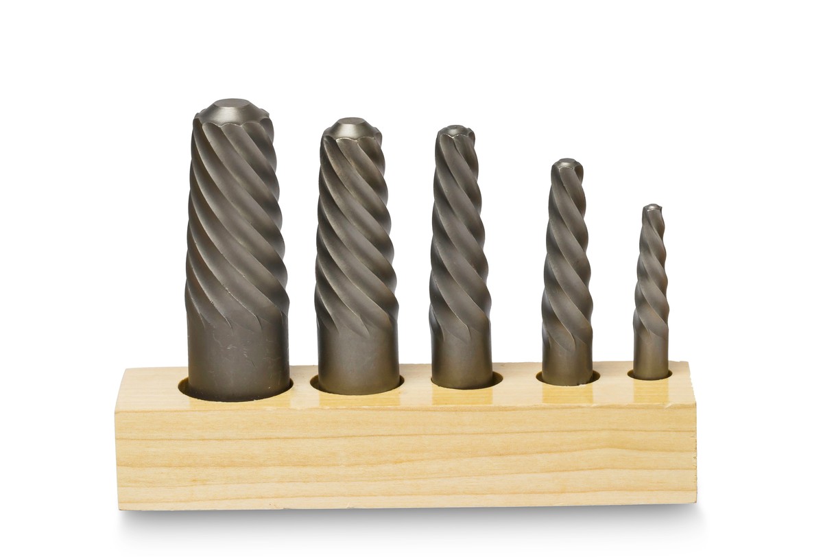 Precision Screw Extractor Use: How to Remove Small Fasteners Safely