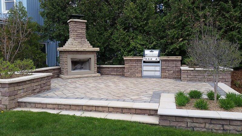 Outdoor Fire Pits And Fireplaces
